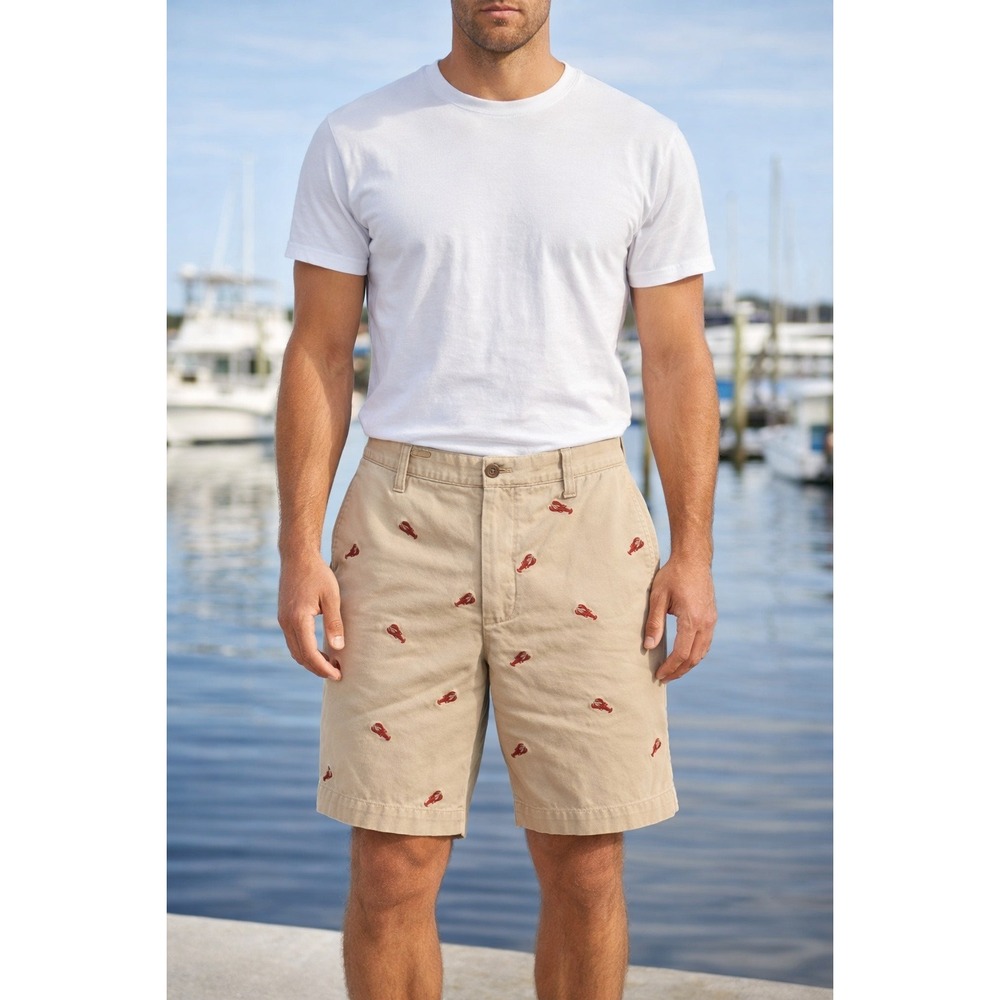 G.H. Bass & Co Shorts Men's Size 30 Tan All Over Lobster Print Flat Front Casual
